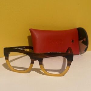 Cadddi’s D28 glasses / Bullet coffee brown WITH case Izquierda Derecha